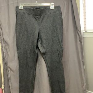 LOFT Skinny Capri Pants